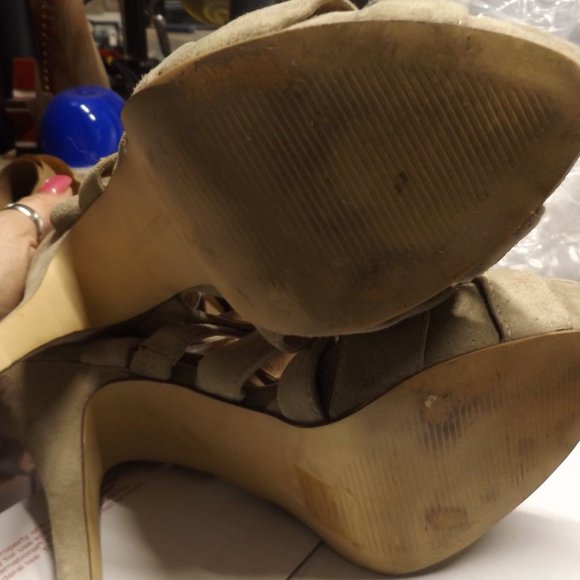 1" PLATFORM FRANCO FORTINI, TAN LEATHER 4.75" HEELS - Picture 5 of 5